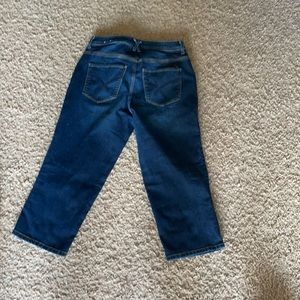 Dark wash denim capris